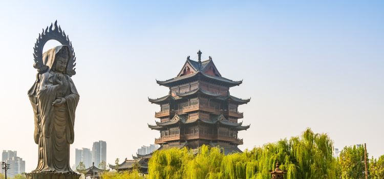 Resultado de imagem para Templo de Guiyuan em wuhan