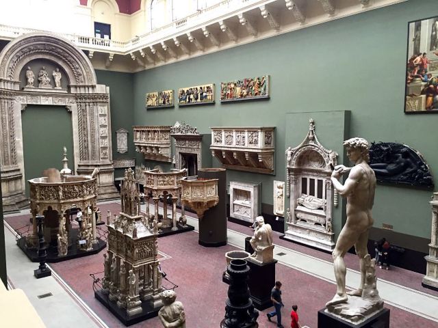 Victoria and Albert Museum