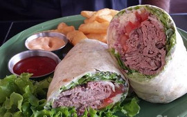 Pineapple's Island Fresh Cuisine