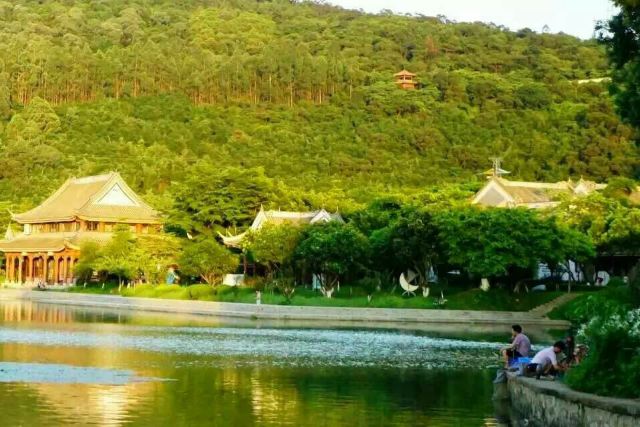 Shunfeng Mountain Park