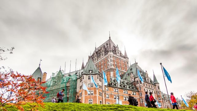 <5天>【暢遊美加東四大名城 | 賞楓限定】·波士頓往返+沃特金斯峽谷+尼亞加拉瀑布+多倫多+千島+渥太華+蒙特利爾+魁北克 (2人成團)