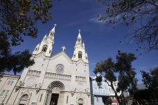 圣彼得与圣保罗教堂-旧金山-doris圈圈
