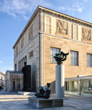 10D9N • Switzerland: Zurich + Lucerne + Interlaken + Bern + Lausanne + Geneva: Kunsthaus Zurich, Jungfraujoch, Olympic Museum, Palais des Nations, St. Pierre Cathedral
