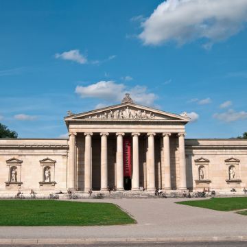 德国慕尼黑+纽伦堡+柏林13日12晚私家团