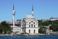 多尔玛巴切清真寺-伊斯坦布尔-甪璃露丽
