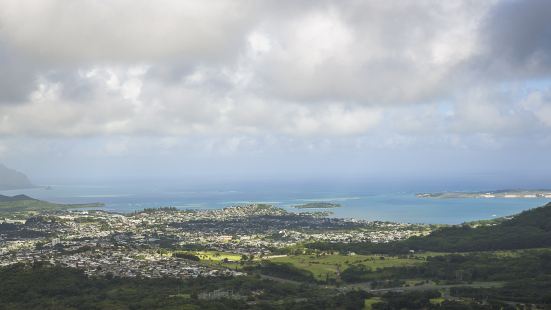 Nu'uanu Pali Lookout
