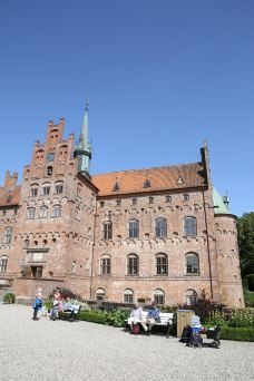 伊埃斯科城堡-Kvaerndrup-doris圈圈