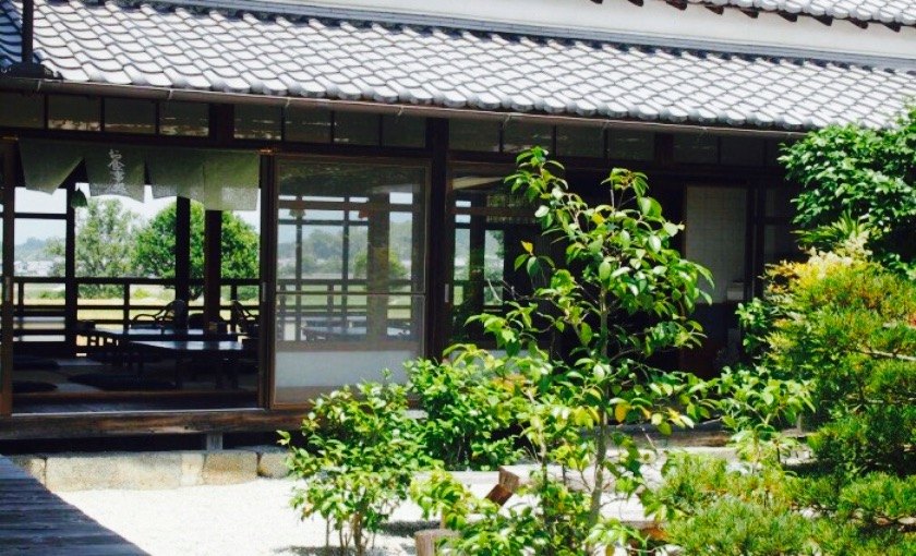 Kawaharadera Hanatsubaki