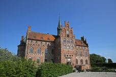 伊埃斯科城堡-Kvaerndrup-doris圈圈