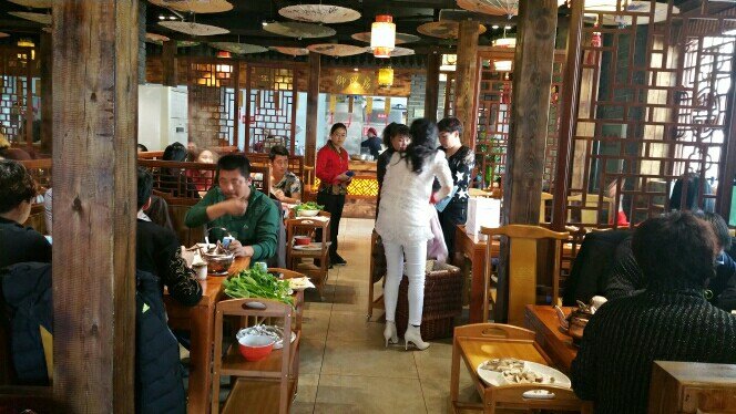 百良川骄老火锅(清华园店)