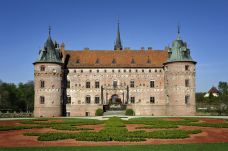 伊埃斯科城堡-Kvaerndrup-doris圈圈