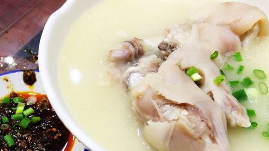 Yi Lao Ma Ti Hua(Dong Cheng Gen Jie Zong Dian)