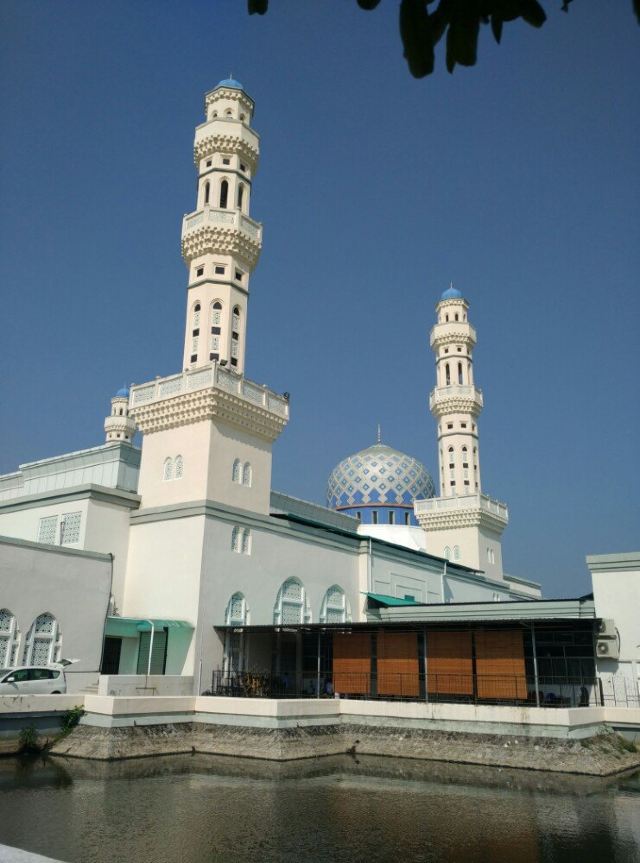 Sabah State Mosque