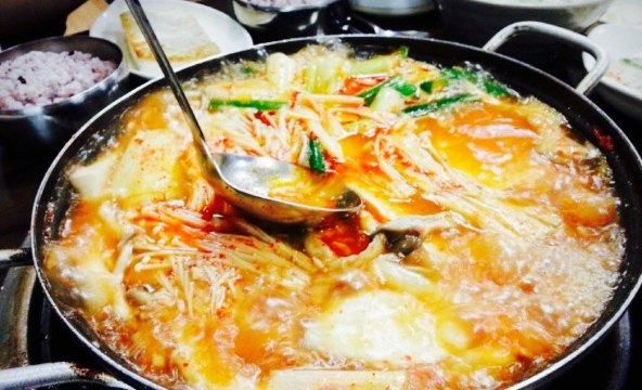 Kongsarang Maeul餐厅图片