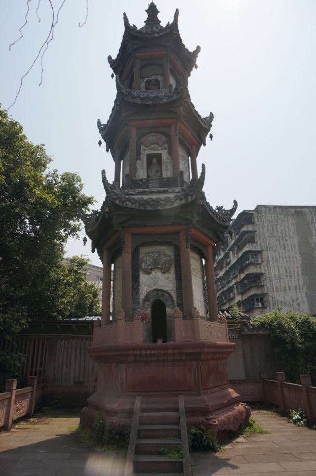 房湖公園