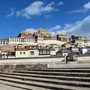 请问云南的雨季是每年的什么时候?