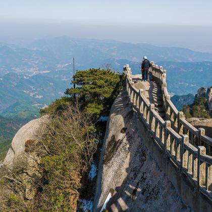 天柱山+明堂山4日3晚跟团游