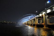 盘浦大桥月光彩虹喷泉-首尔-doris圈圈