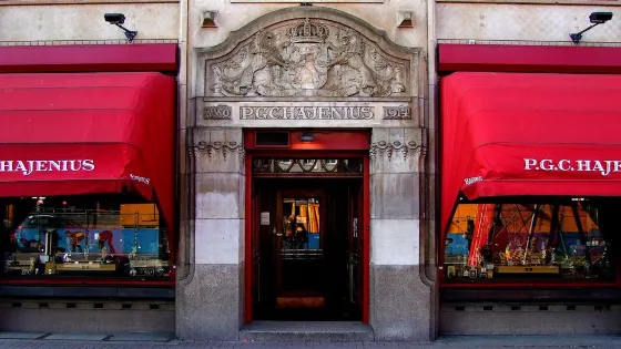 P.G.C. HAJENIUS雪茄專賣店