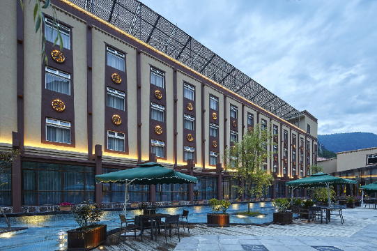 九寨沟 黄龙风景名胜区4日3晚自由行(5钻)·往返巴士 住星宇国际大