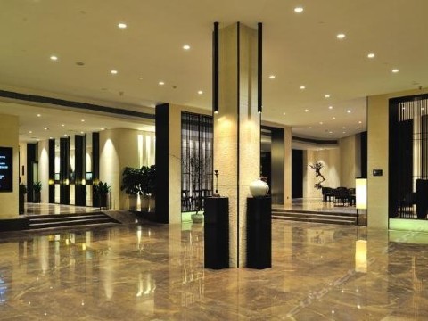 成都5日4晚半自助游·青都1日 2天free·全程高级酒店/公寓 赠小吃