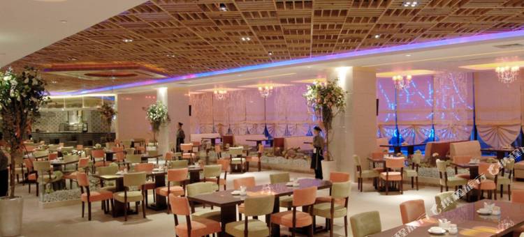 银色假日酒店(东莞常平火车站店)图片