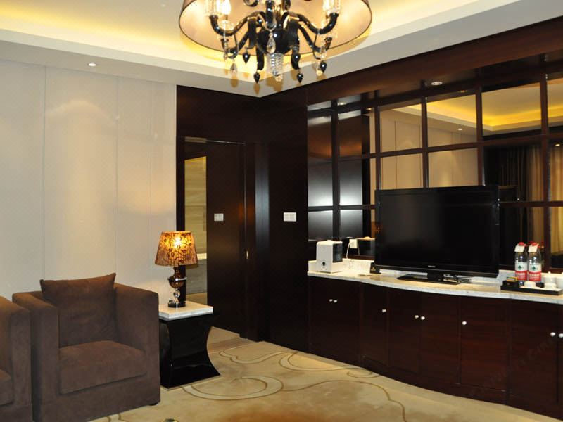 Heng Geely Hotel Hotel Overview