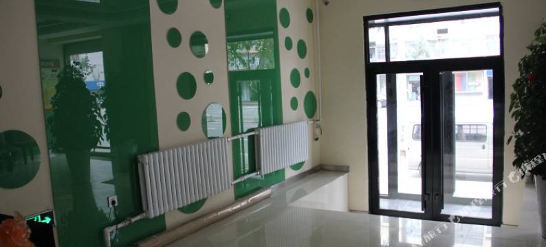 东易世家新连锁宾馆(哈尔滨北新店)图片