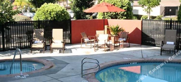 阿纳海姆北部普安那公园万枫酒店及套房(Fairfield Inn & Suites Anaheim North Buena Park)图片