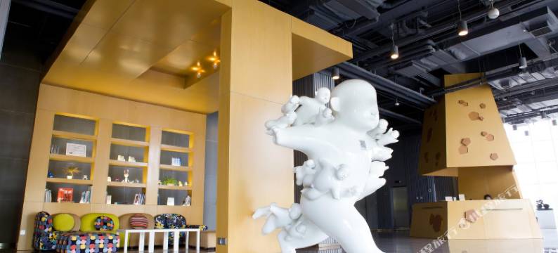 东伍·拾捌酒店(天津市滨海国际机场肿瘤医院空港医院店)图片