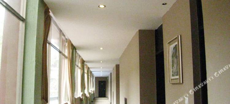 张家界校园山庄图片