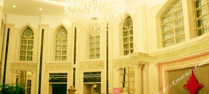 鼎新假日酒店(随州白云湖店)图片