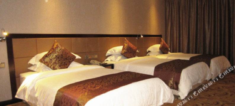 巴马凤凰大酒店图片