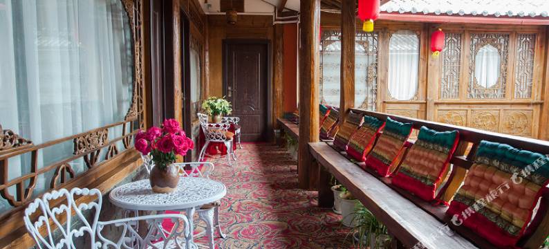 继萌时光 Flower 雪山观景萌宠美宿图片