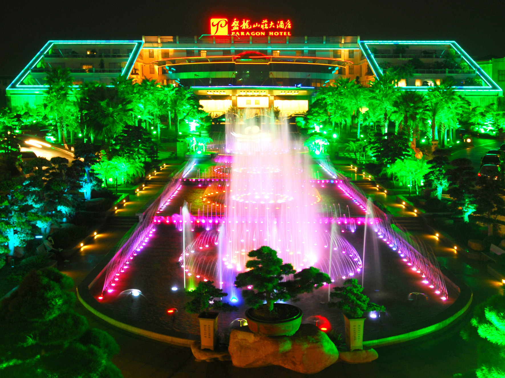 Paragon HotelOver view