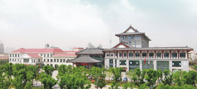 西安曲江惠宾苑宾馆(大雁塔大唐不夜城店)图片