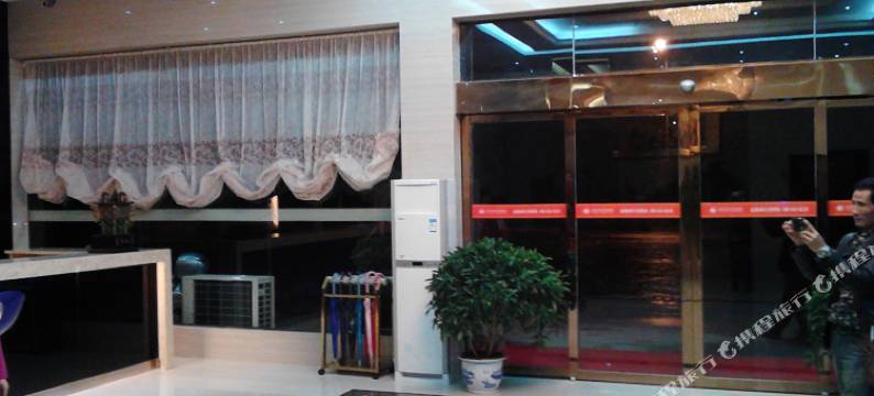 瑞金鸿锦酒店图片