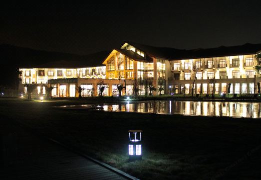 云生禧悦温泉度假酒店外景图