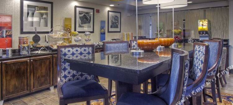 布伦纳姆欢朋套房酒店(Hampton Inn & Suites Brenham)图片