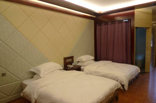 瑞丽国门大酒店