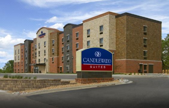 Candlewood Suites La Crosse Hotel Reviews And Room Rates - 