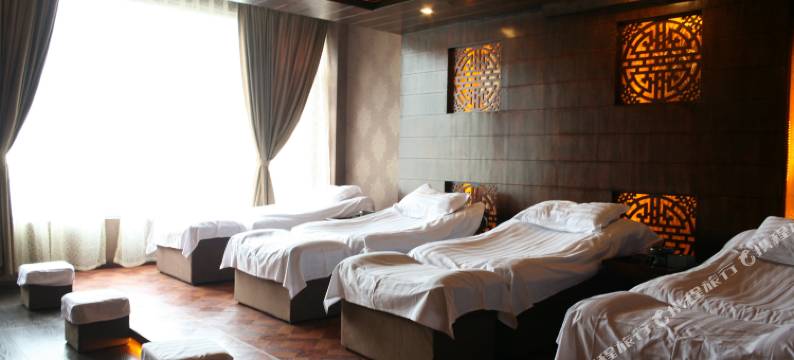 峨眉山金盾名人国际酒店图片