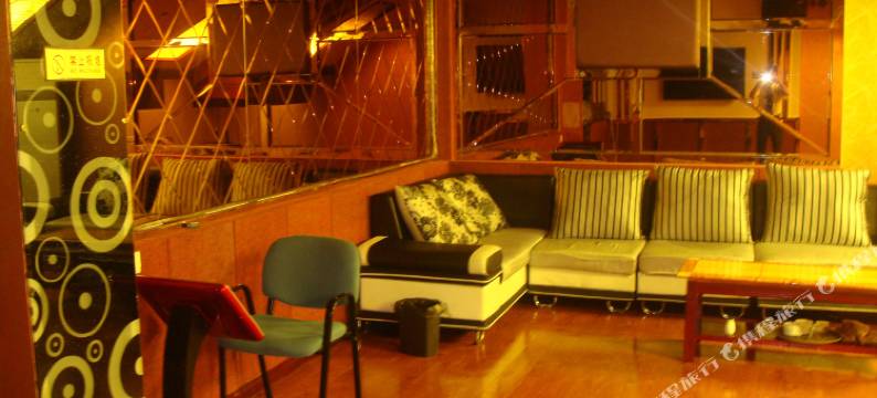 青岛逸海庭院度假酒店(崂山风景区店)图片