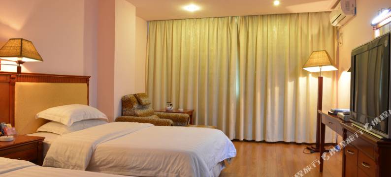 新丰百乐宫酒店图片