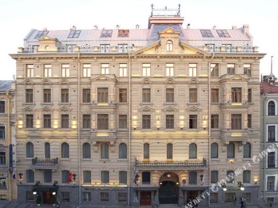 聖彼得堡佩德羅皇宮酒店