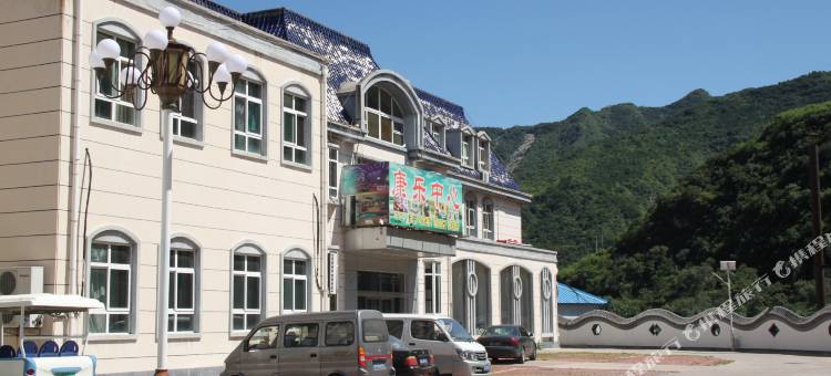 圣辉山庄酒店(北京圣莲山风景区店)图片