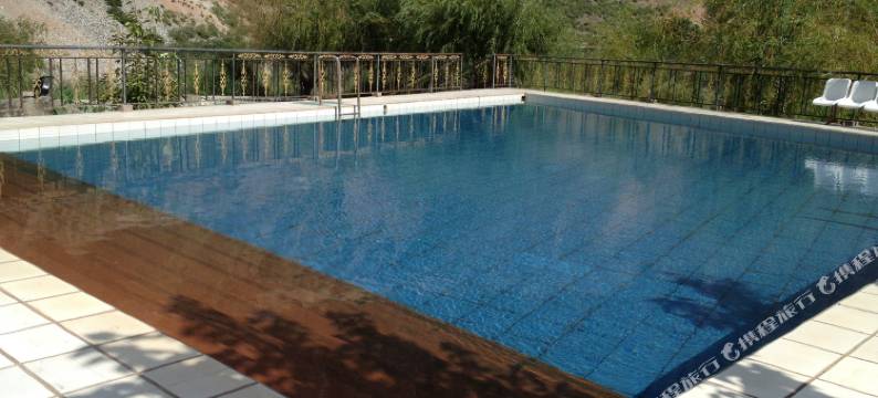 康飒酒店(芒康曲孜卡店)图片