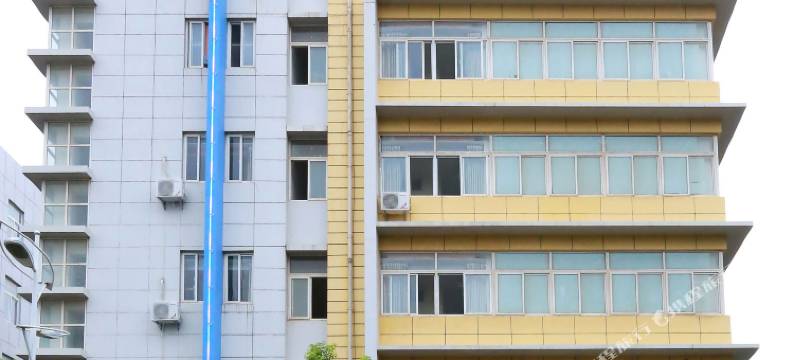 天鑫精品酒店(武汉卓尔总部基地万达广场盘龙城店)图片