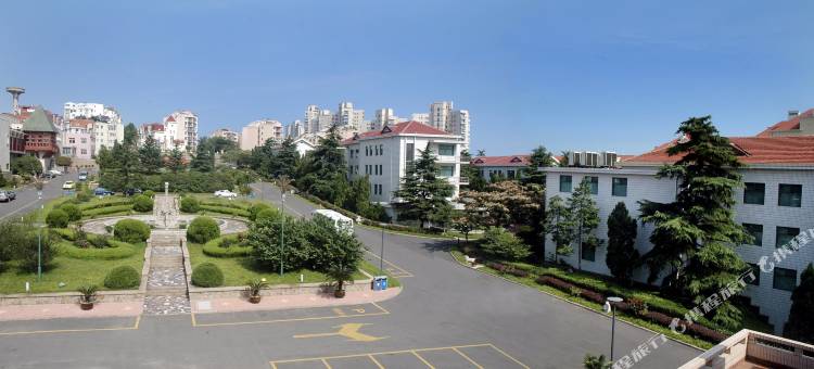 青岛海滨花园大酒店(五四广场高雄路地铁站店)图片