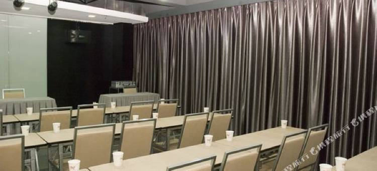 豪森府邸城市酒店(淄博万象汇八大局店)图片